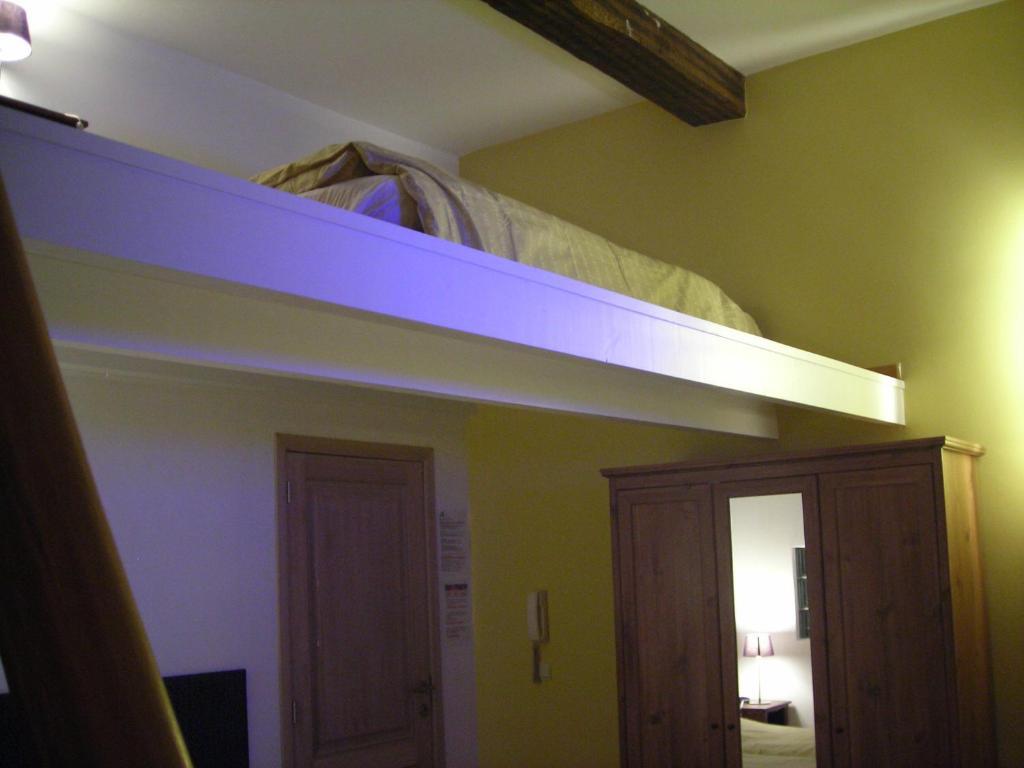 Hotel Huize Rafael Leuven Pokój zdjęcie